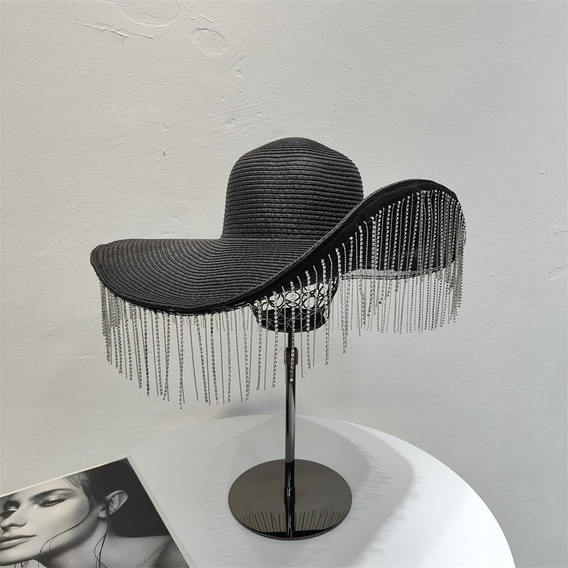 Cappello di paglia con tesa am - Women Fashion Photoshoot recensione e prezzo